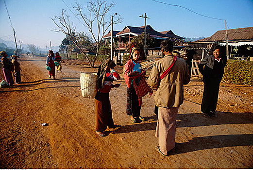 人群,卡劳,缅甸