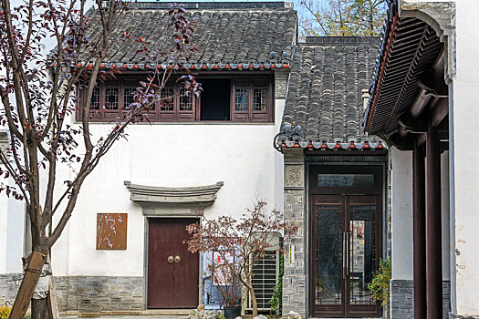 白墙黛瓦江南民居,南京市熙南里文化街区