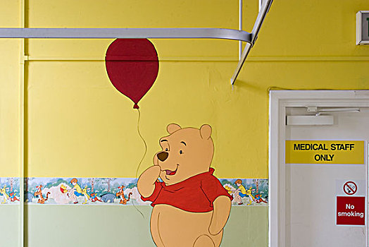 壁画,熊,黄色,墙壁,旁侧,门,医疗,只有,标识,病房,废弃,医院,梅德斯通,2007年