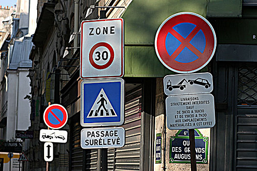 法国,法兰西岛,巴黎,巴黎六区,交通标志