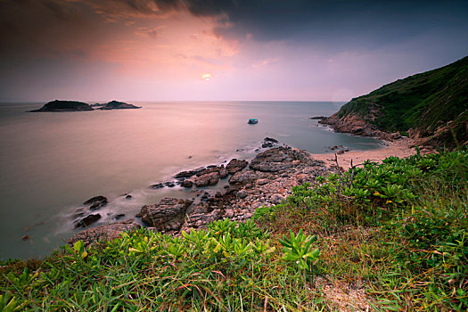 中国广东惠东虹海湾日出自然风光