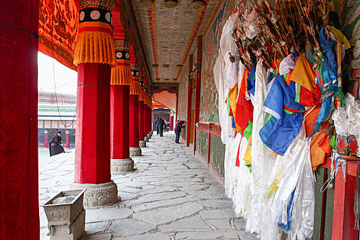 藏传佛教传统文化