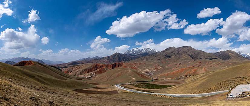 卓尔山丹霞风景