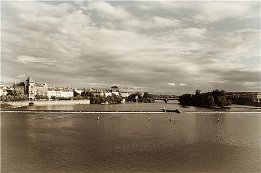伏尔塔瓦河