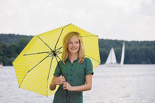 女孩,站立,湖,伞,阴天
