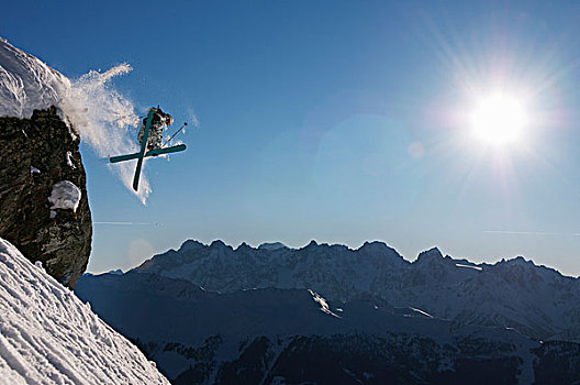 男人,滑雪,悬崖,韦尔比耶,瑞士