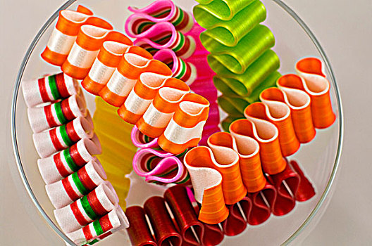 彩色,丝带,糖果,玻璃碗,俯视