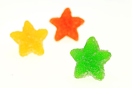 三个星形的五彩糖豆