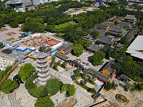 上海龙华寺