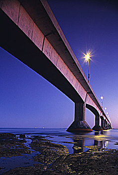 联邦大桥,夜晚,爱德华王子岛,加拿大