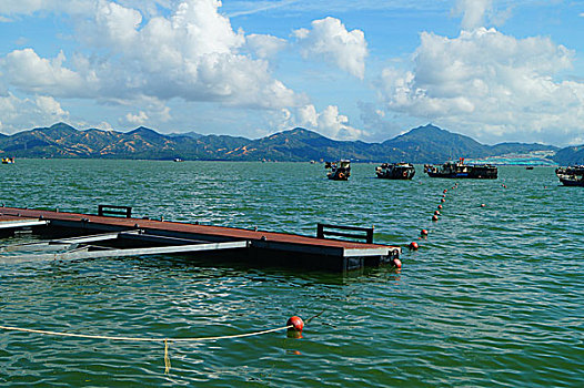 深圳蛇口海域风光