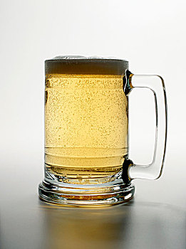 清晰,玻璃杯,啤酒,白色背景