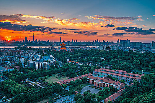 武汉城市风景黄鹤楼