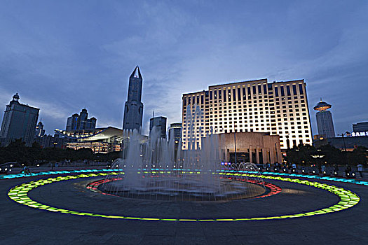 上海人民广场的夜景