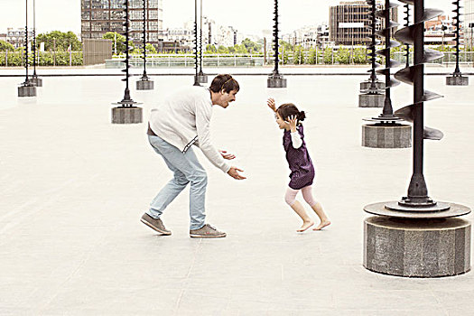 父亲,女儿,玩,一起,城市公园