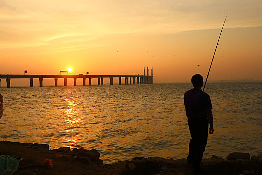 青岛胶州湾跨海大桥,夕阳