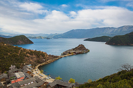 川南泸沽湖风光