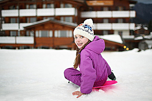 法国,5岁,小女孩,滑雪橇,山,冬天