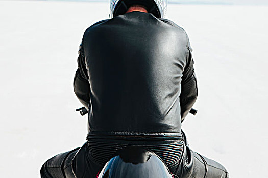 男人,黑色,皮革,坐,摩托车,准备,比赛,盐滩