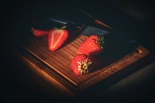 2414草莓