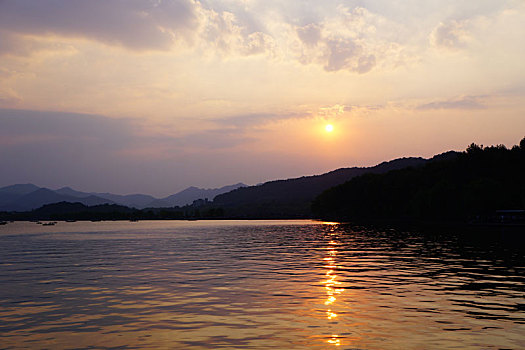 西湖,夕阳
