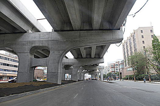 北京城市现代建筑和高架道路