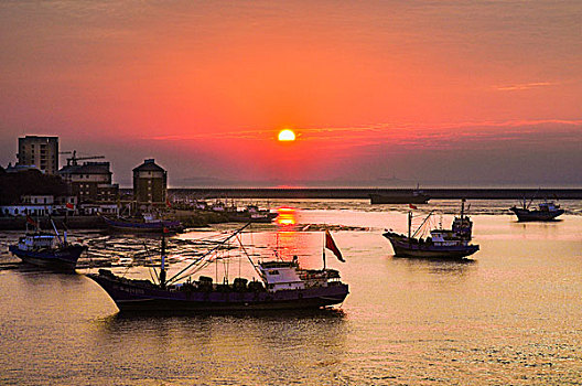 浙江舟山嵊泗县日出