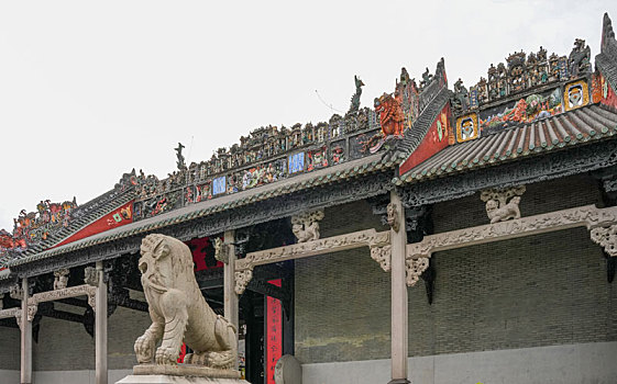 羊城广州阴天的陈家祠古建筑群特写