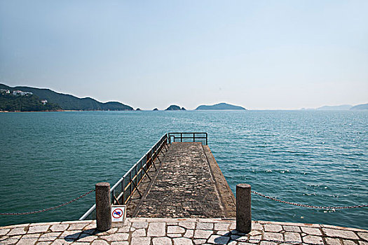 香港浅水湾海滨浴场海面