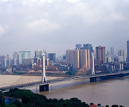 广州市珠江上的海印桥
