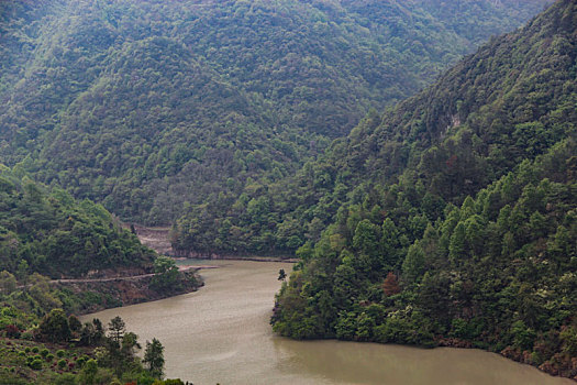 高山水库