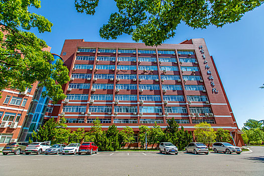 北京第二外国语学院教学楼