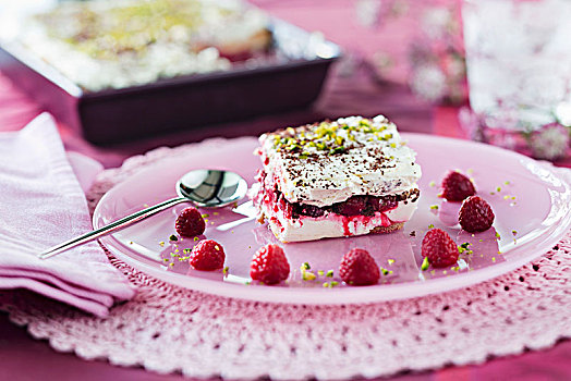提拉米苏蛋糕,树莓