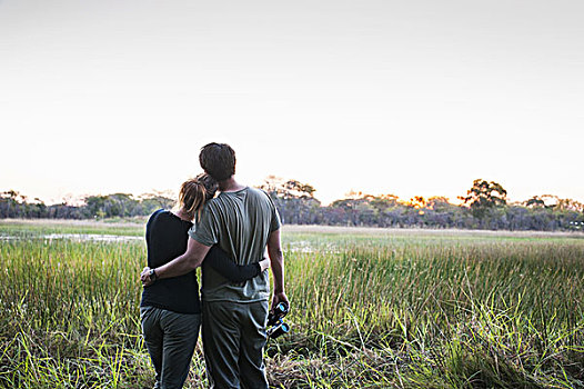 浪漫,情侣,旅行队,向外看,风景,国家公园,赞比亚