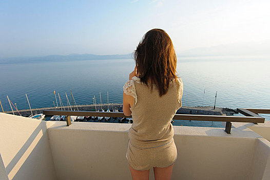 美女,站立,露台,远眺,日内瓦湖,法国,欧洲