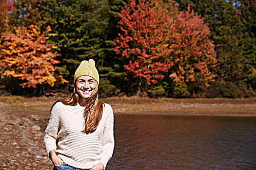 女人,羊毛帽,湖,岸边,秋天