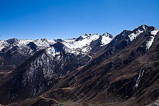 四川阿坝州小金四姑娘山