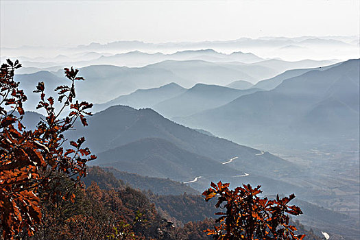 太行山日出