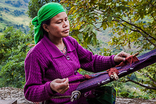 女人,编织,安纳普尔纳峰,小路,尼泊尔