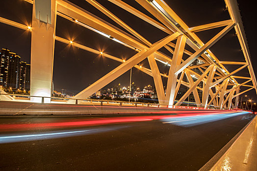 天津进步桥,汽车光影