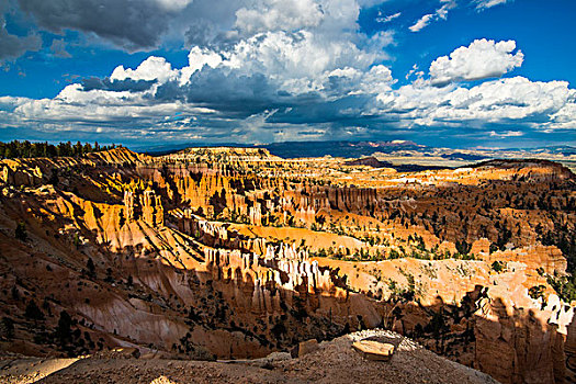 彩色,沙岩构造,布莱斯峡谷国家公园,黄昏,犹他,美国