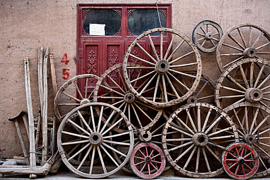 维吾尔族牛车车轮