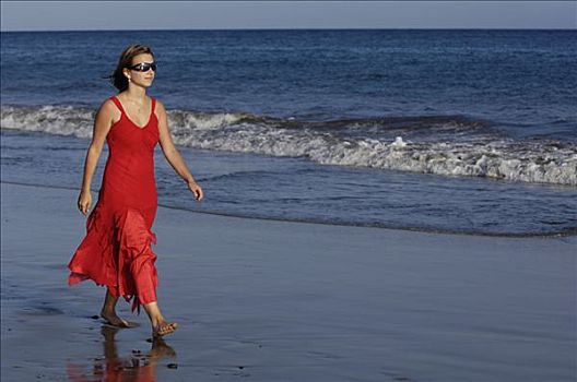 女孩,红裙,海边