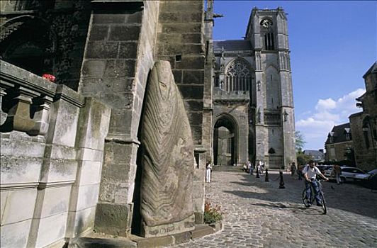 法国,竖石纪念物,大教堂
