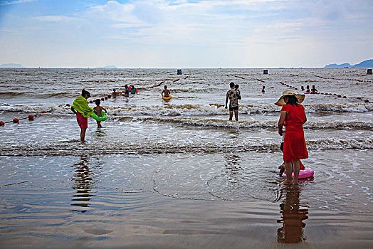 海浪,沙滩,游客,嬉戏,天空