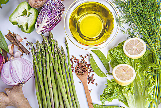 健康生活,有机蔬菜和橄榄油