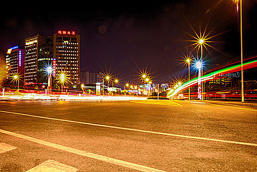 城市马路夜景