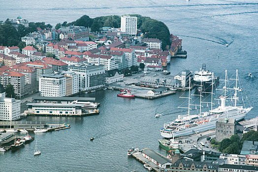航拍,卑尔根,城市,挪威,大,帆船,停靠,港口