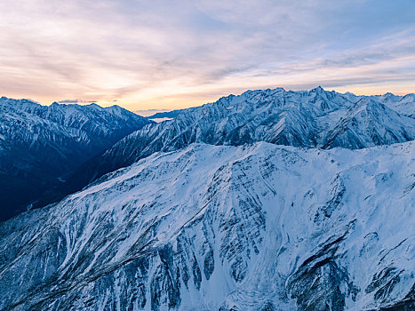 子梅垭口观赏贡嘎雪山