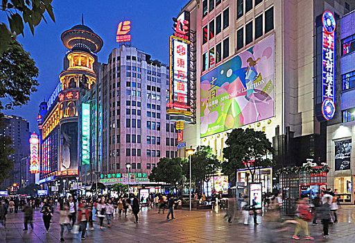 上海南京路步行街夜色